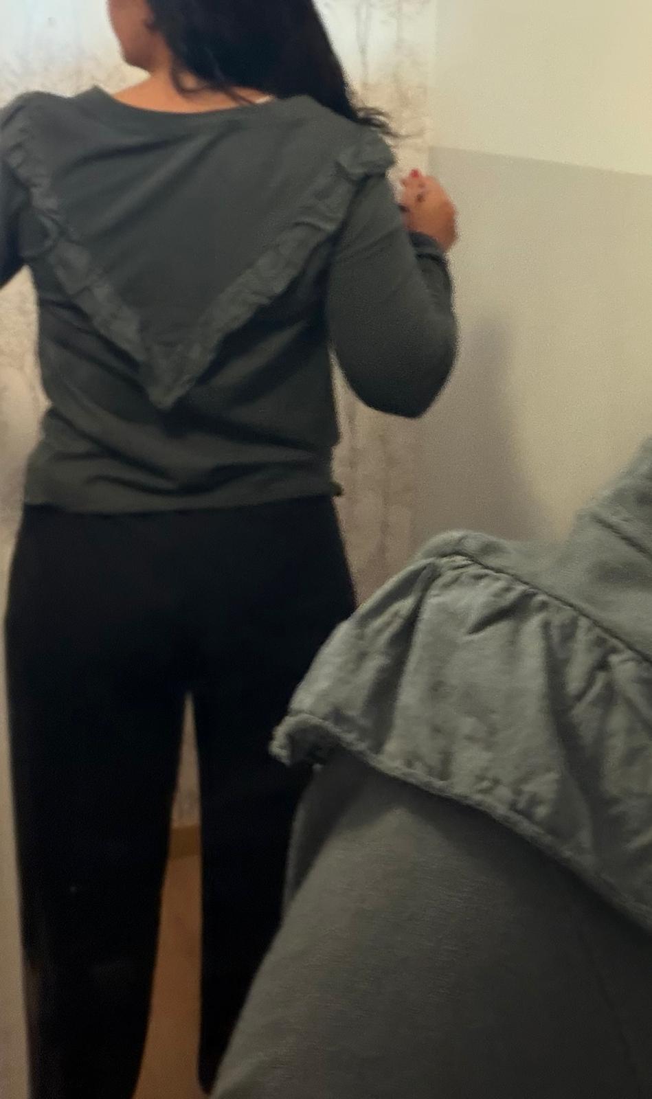 CAMISETA VOLANTE